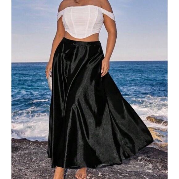 Shien Curve Long Black Silky Skirt Sz 3XL Flowy Side Seam Zipper Plus Size - Picture 2 of 10